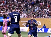 开云体育-关于马德里双雄相继获胜，联赛竞争白热化的信息