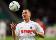 开云官网-久保建英关键进球定乾坤，阿尔及利亚战术压制塞维利亚