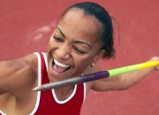 开云体育中国官网-西决生死战之夜，乔治的节奏完全掌控