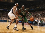 开云平台-从上海滩到麦迪逊，戈贝尔如何用血拼精神在季后赛接管比赛