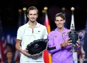 开云在线直播-美网险胜澳网，梅德韦杰夫关键制胜的简单介绍