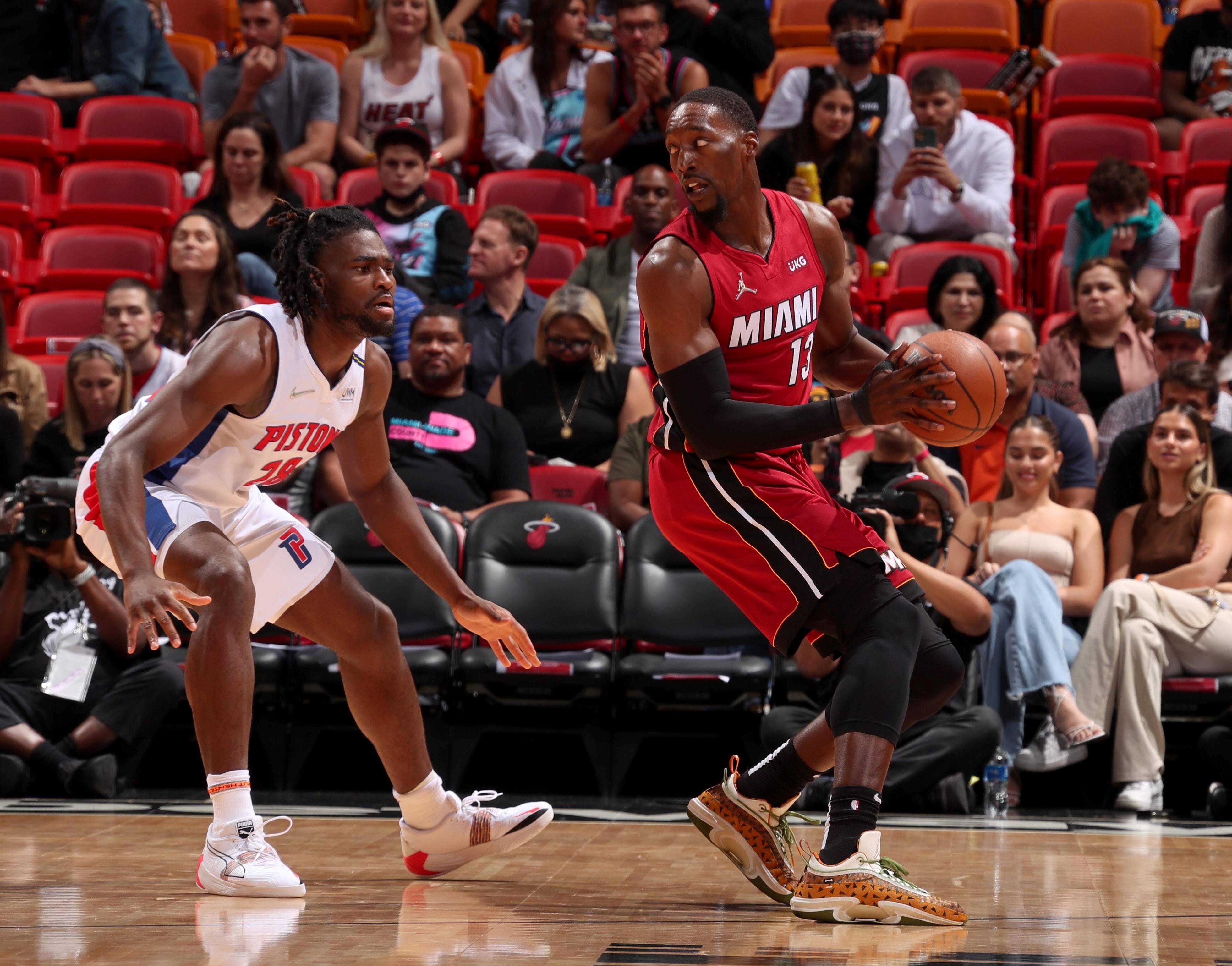 包含日本男篮逆转凯尔特人B队，阿德巴约爆发神勇的词条