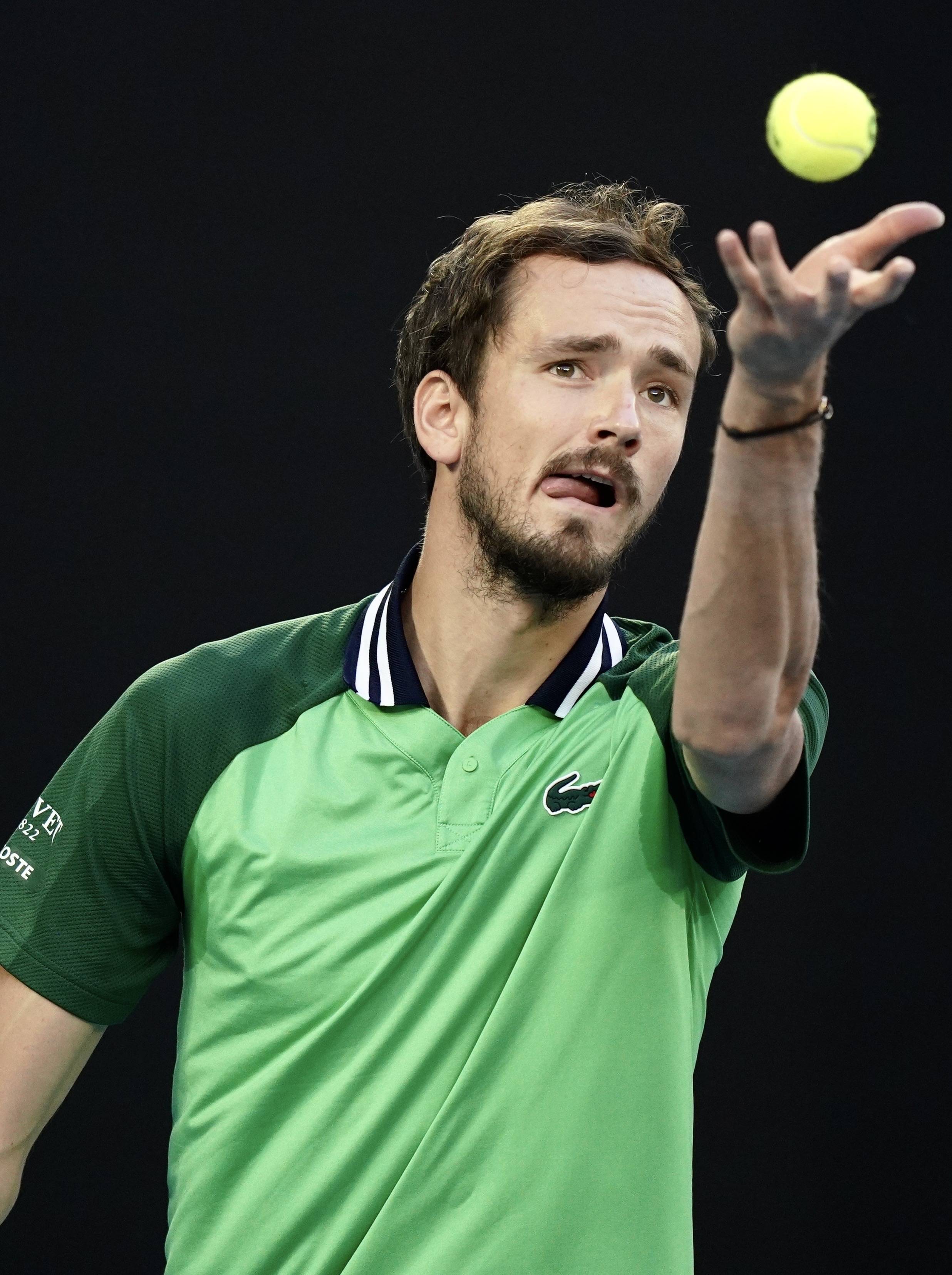 美国网球队完胜法国网球队，梅德韦杰夫爆发神勇