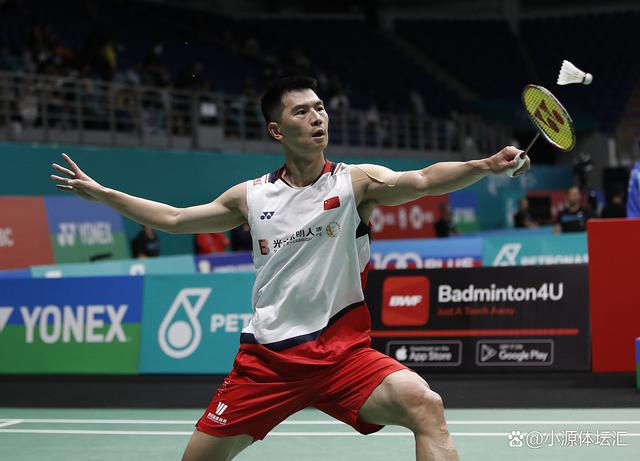 中国队翻盘马来西亚队,黄鸭组合带队取胜 中国队翻盘马来西亚队,黄鸭组合带队取胜