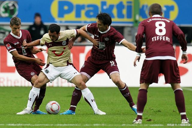 汉诺威客场逆袭逆转，升班马主场全胜逐梦的简单介绍