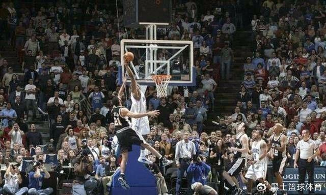 三分雨绝杀，火箭高歌奏凯凤歌飞扬的简单介绍