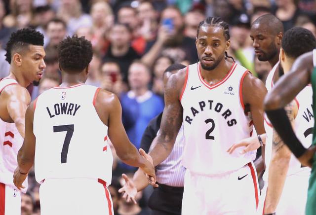 雄鹿队全面发力，取得对篮网队的胜利的简单介绍