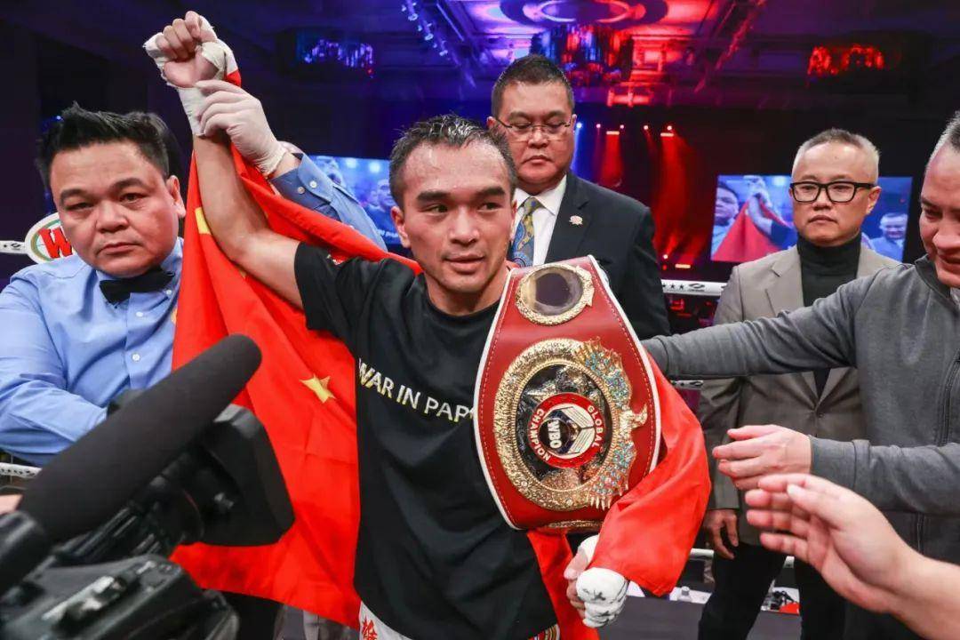 包含塞尔维亚拳击好手实力碾压对手，一箭射中目标的词条