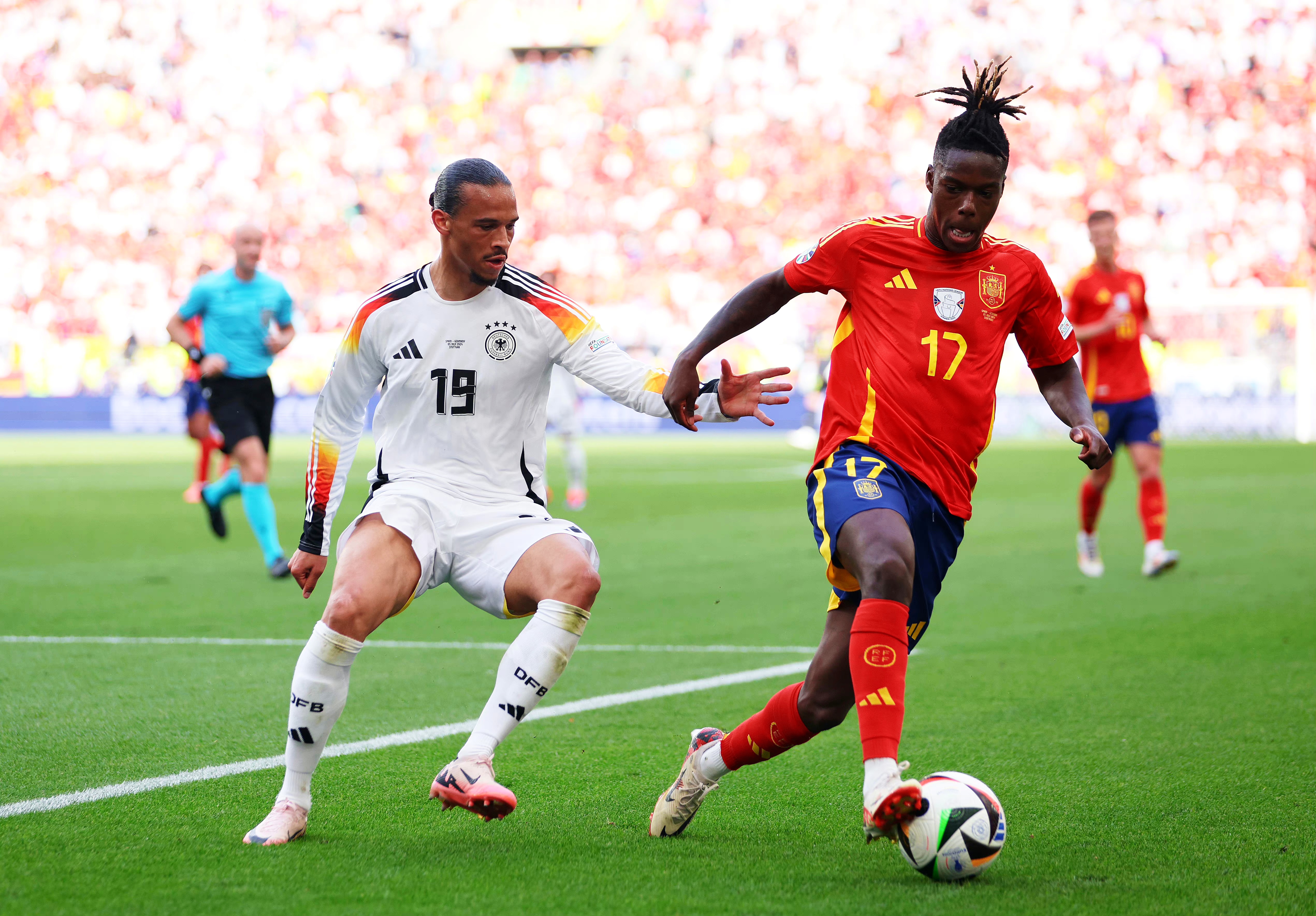 比利时队击溃克罗地亚，强势晋级