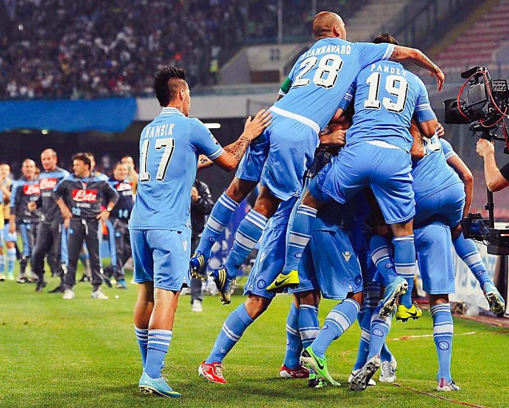 包含那不勒斯攻防矛盾，战平客队燃眉之急的词条