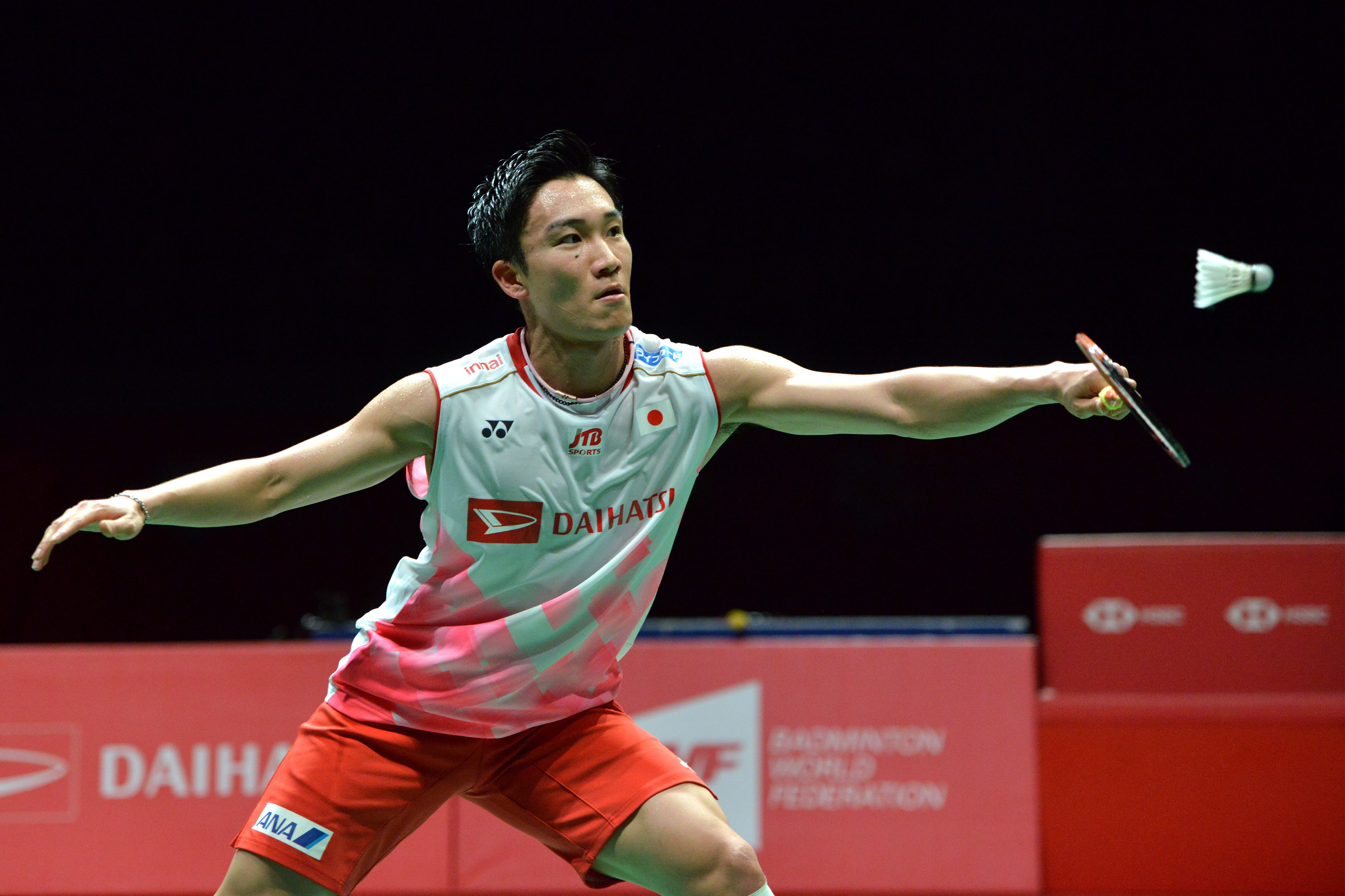 包含印尼羽毛球队碾压丹麦羽毛球队，桃田贤斗完成帽子戏法的词条