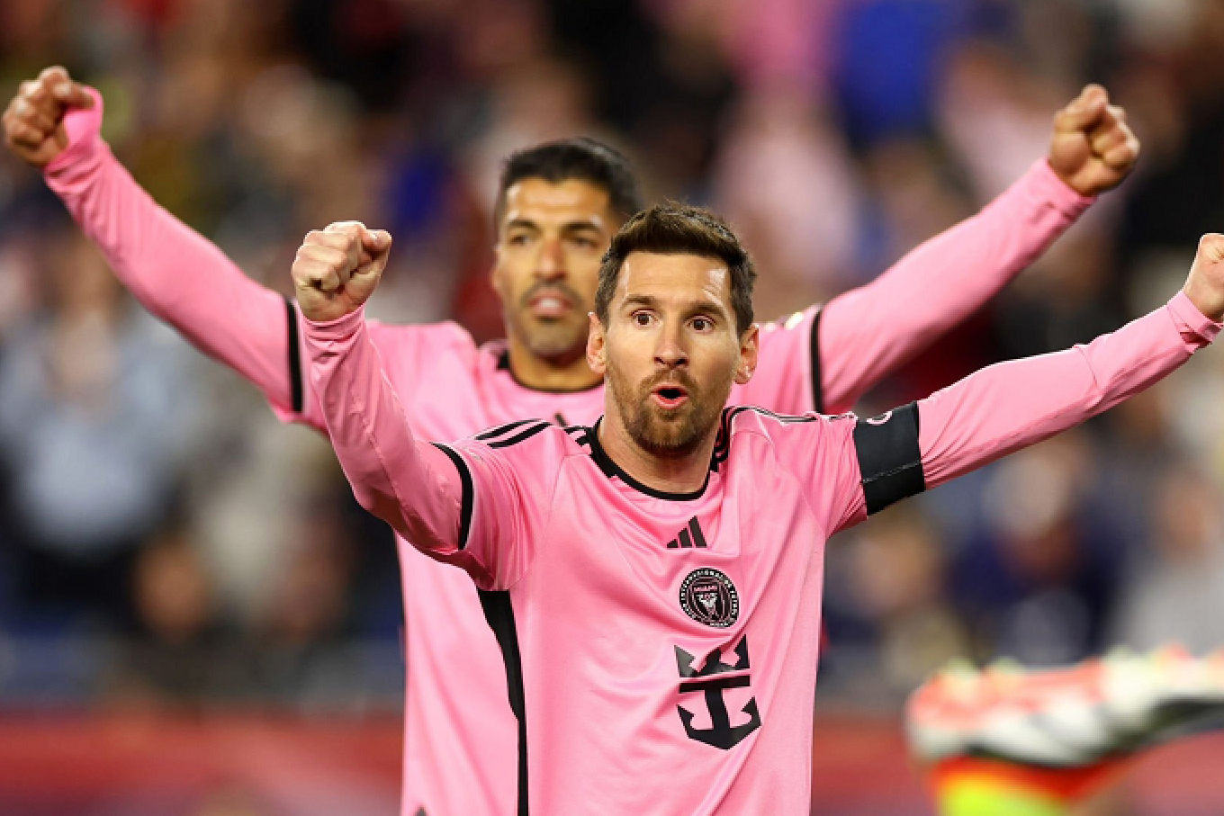 梅西在国际比赛中再度展现实力