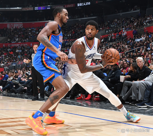 包含步行者完胜土耳其男篮，乔治完成帽子戏法的词条