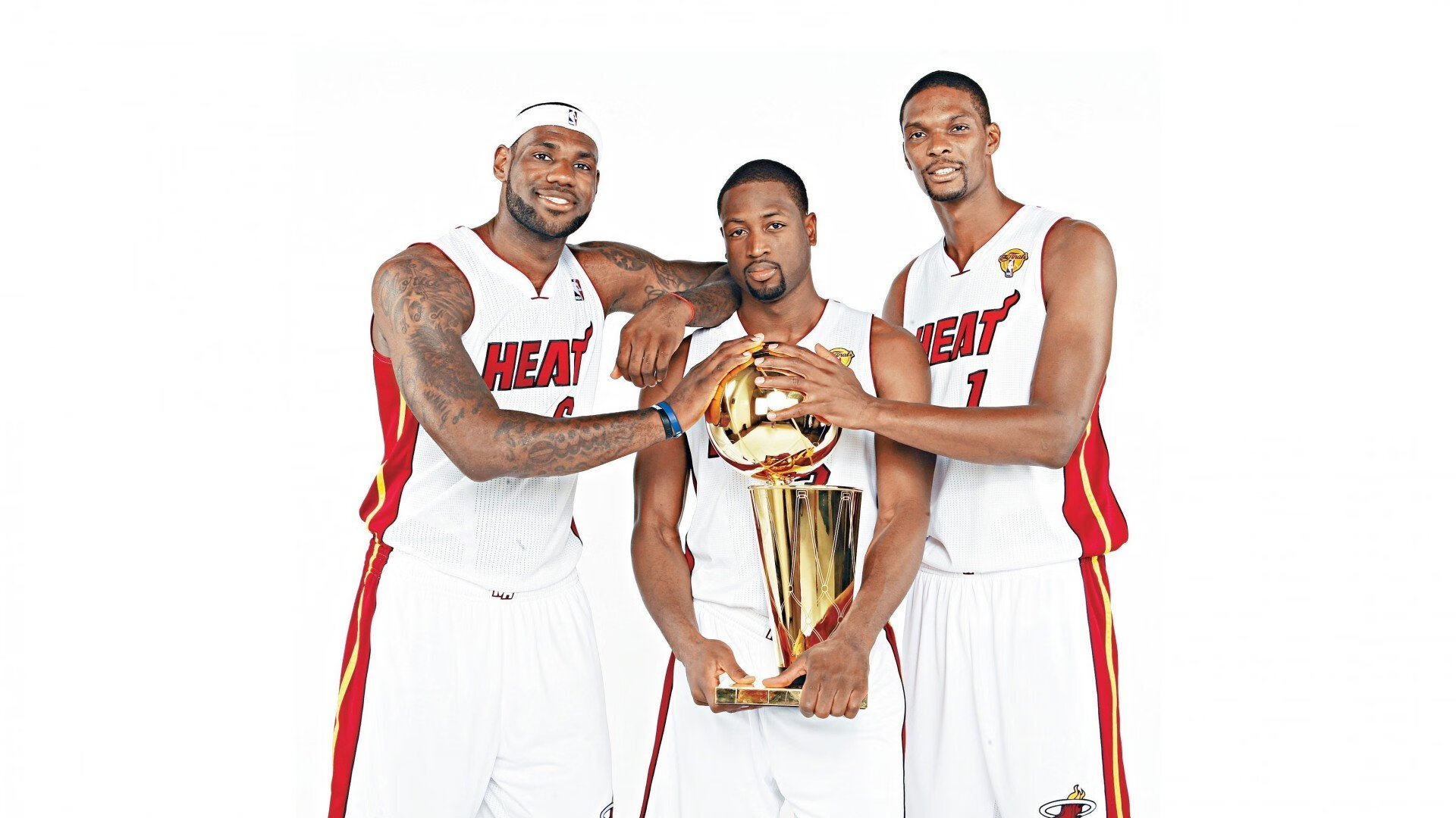 跨越赛场的统治力,雄鹿的团队压制与福克斯的个人接管